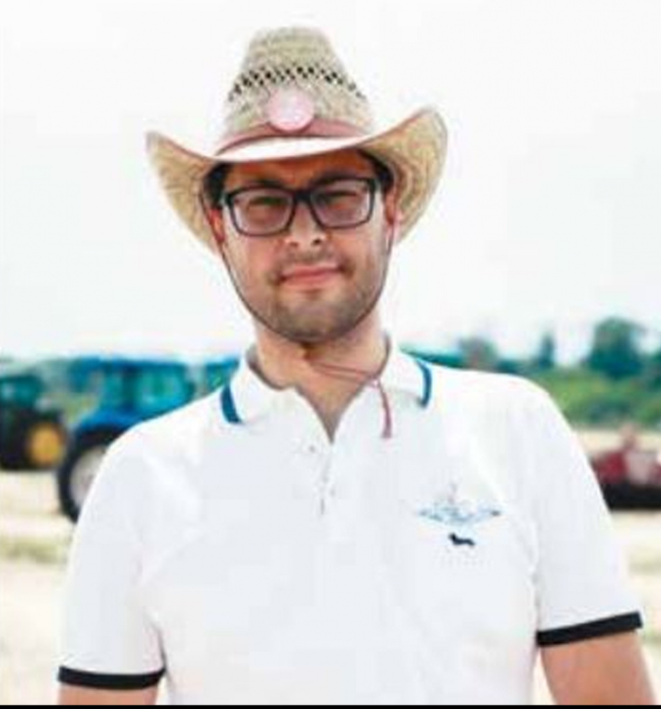 Без 2221.jpg Без 2221.jpg