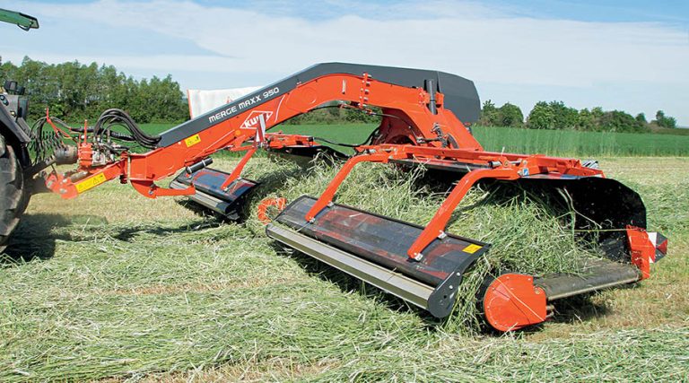 Делікатний та продуктивний  валкоутворювач KUHN Merge Maxx 950