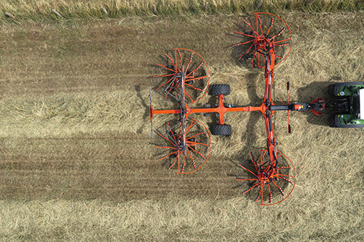 Функція прискорення для якісного формування валків